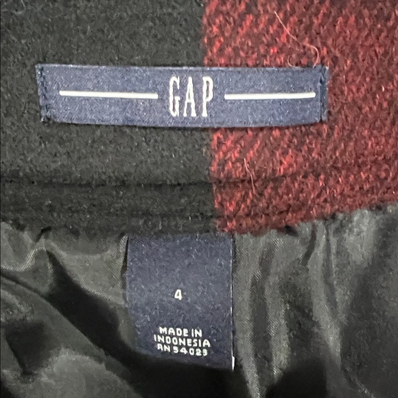 GAP Red Black Buffalo Plaid Wool Mini Skirt Size 4 | Y2K 2008 Holiday | Lined - Picture 2 of 6
